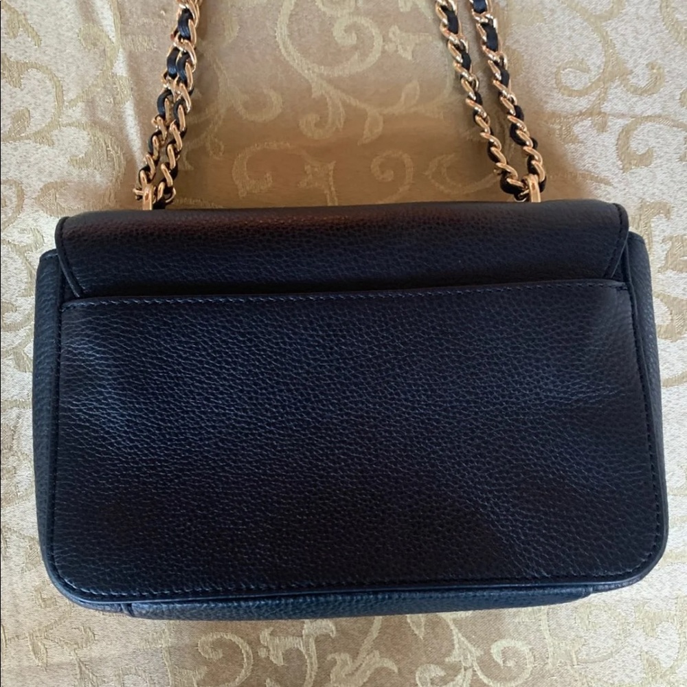 Tory Burch Leather Chain Robinson Crossbody Purse - Picture 4 of 6